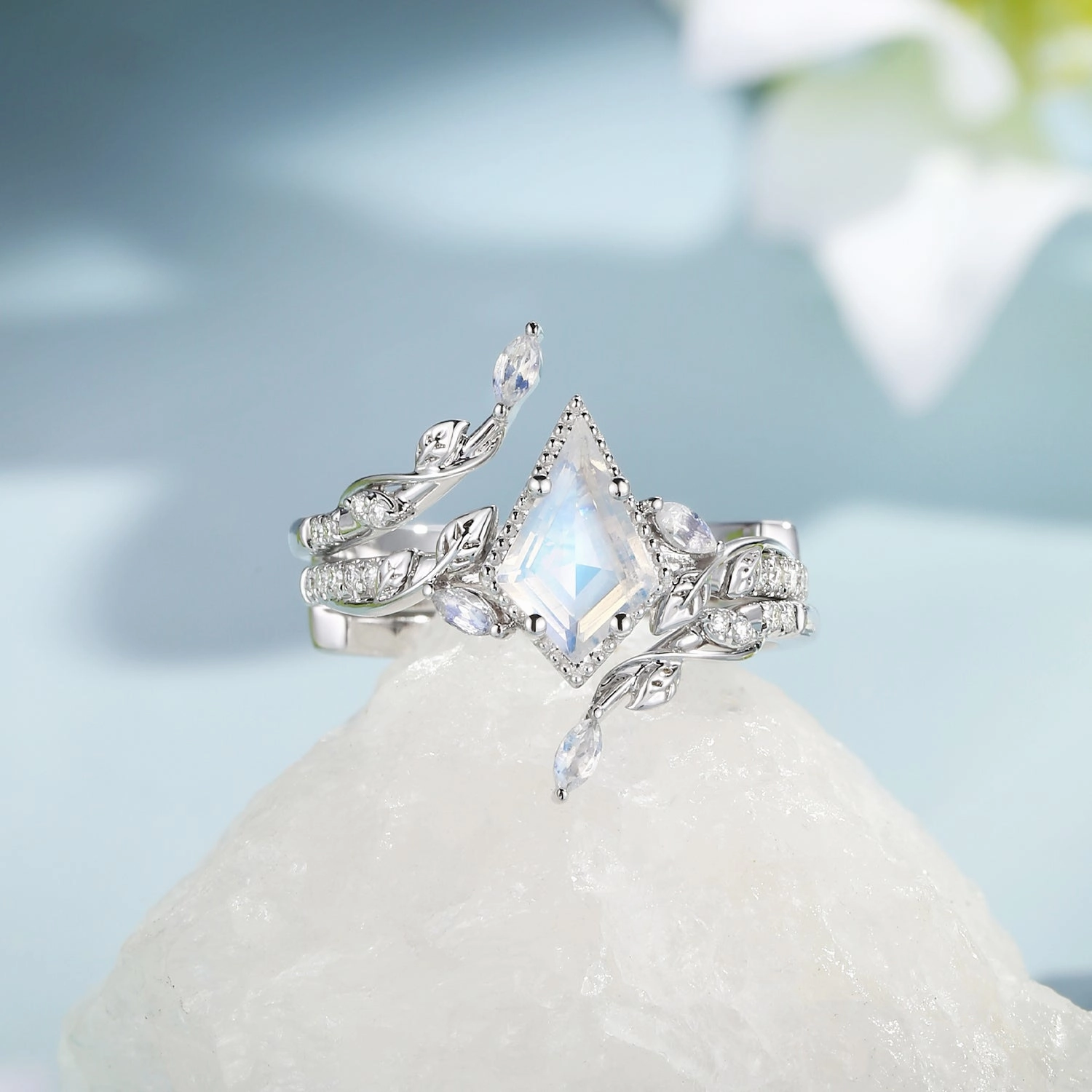 Leafy Vintage Kite Cut Moonstone Cage Engagement Ring Set 2pcs - Breeze Cool Finish