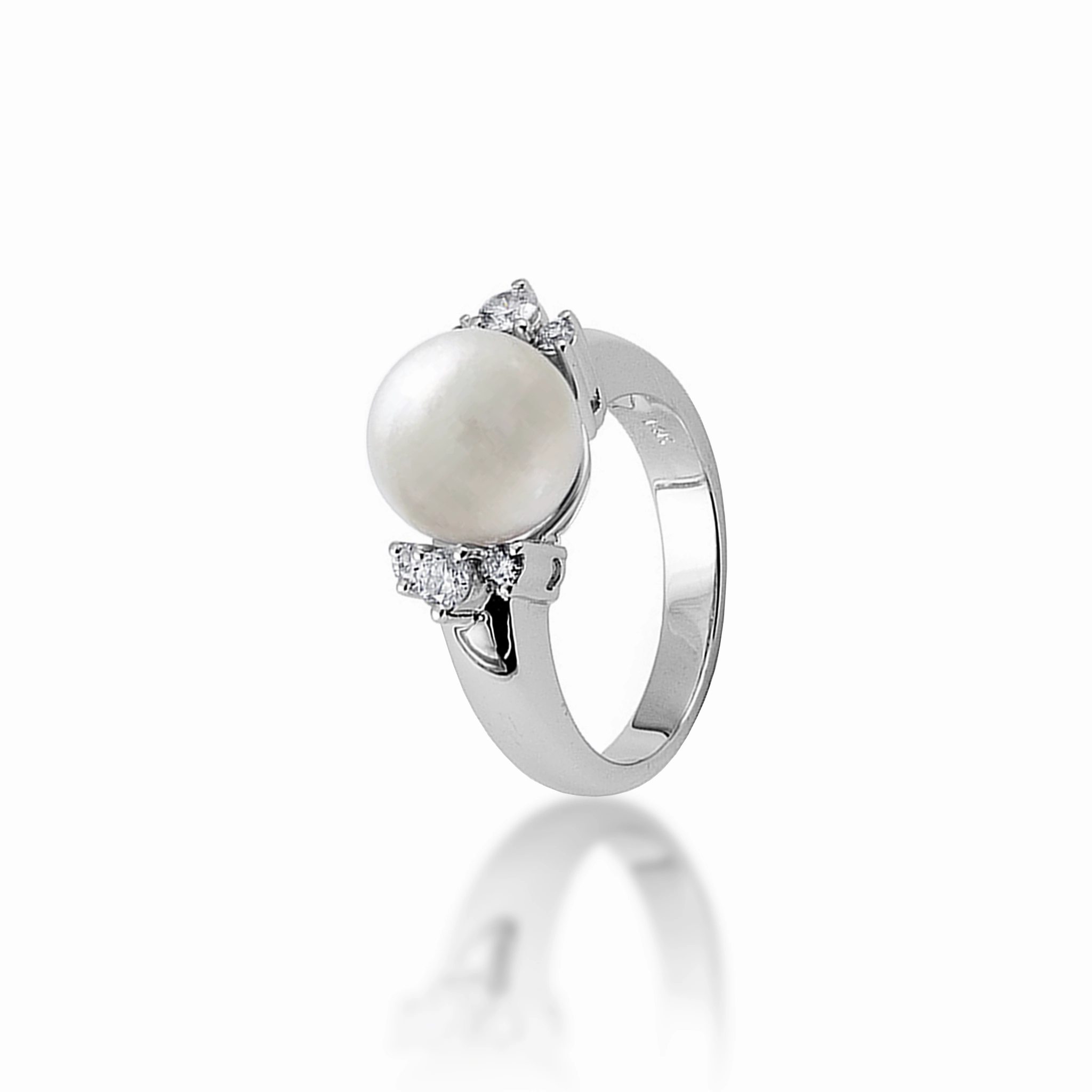 South Sea White Pearl Ring in White Gold with Diamonds - 10-11mm Premium Touch