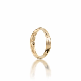 Soft Materials Hawaiian Heirloom Old English Scroll Ring in Gold - 3mm