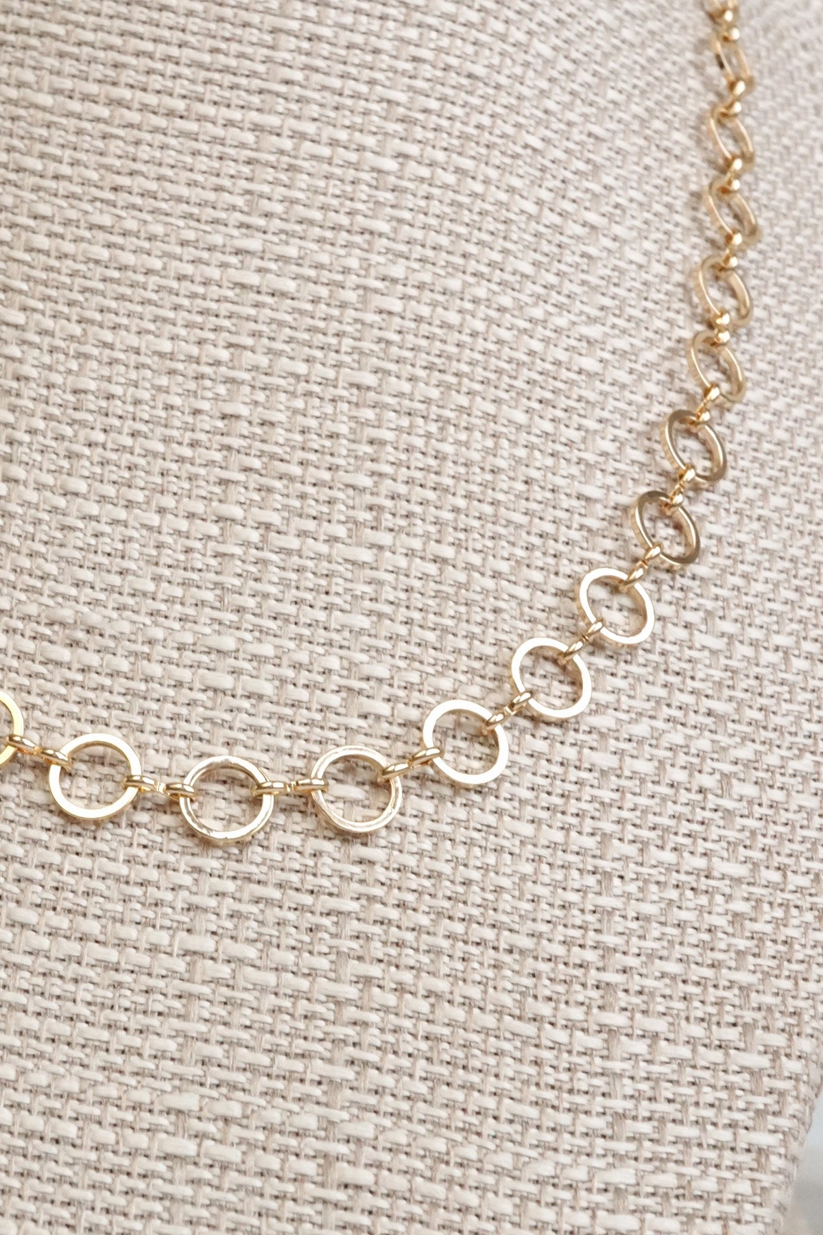 Small circle hoop links dainty chain necklace Gold Silver Occasional Accessory Classic Item