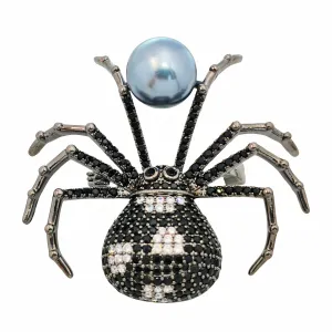 Spider Brooch with Black and White Body and Simulated Zircon in Paving Setting with Faux Pearl – Lifelike Insect Animal Brooch for Women