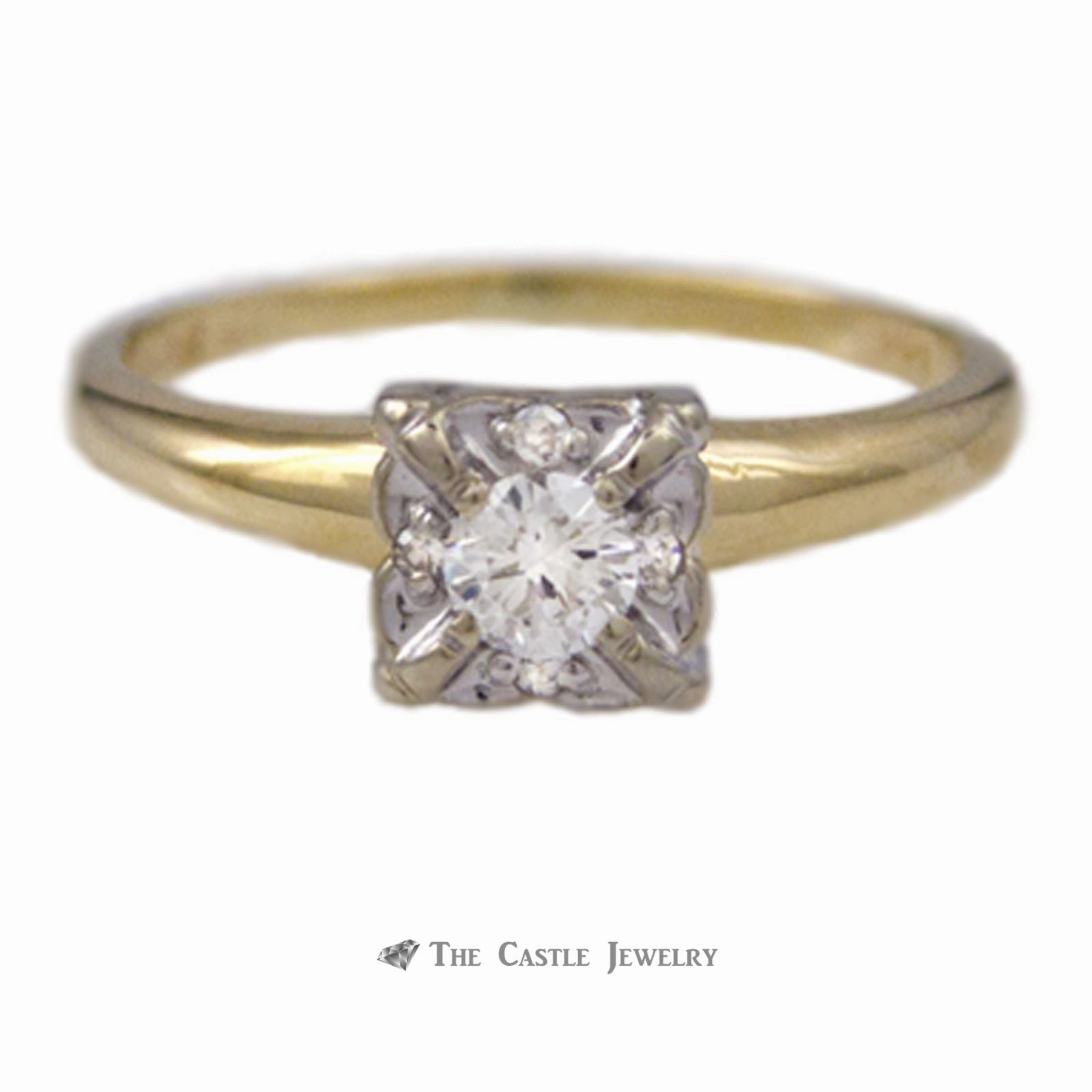 decorative item Exquisite Article Square Illusion .25cttw. Round Diamond Cluster Ring in 14K Gold