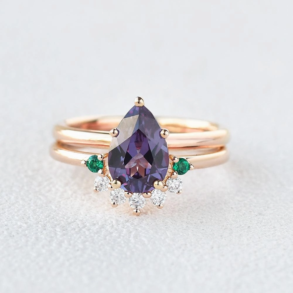 Pure Accent Alexandrite & Emerald & Moissanite Pear Shaped Ring Set 2pcs