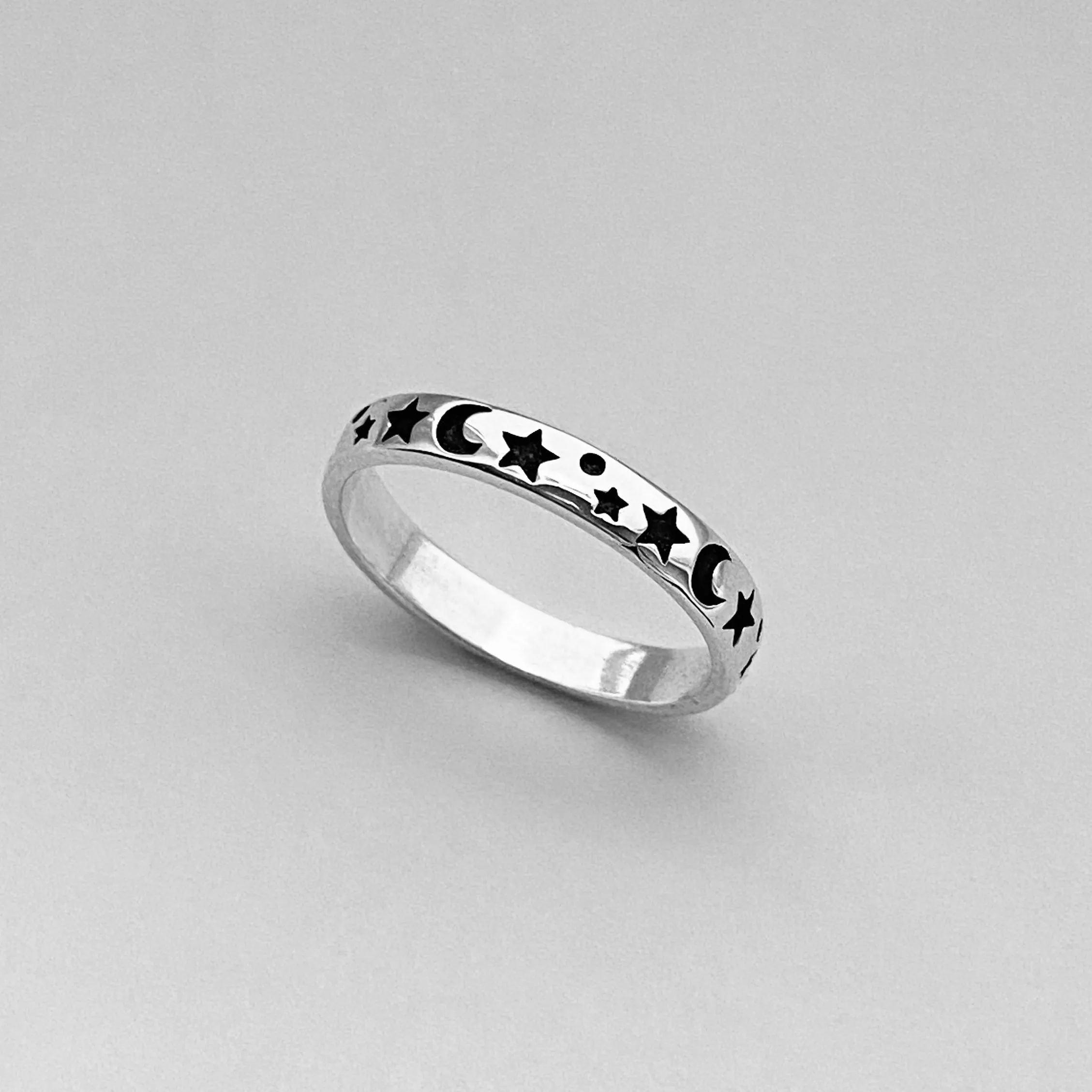 Sterling Silver 3MM Moon and Star Band, Silver Ring, Stackable Ring, Wedding Ring