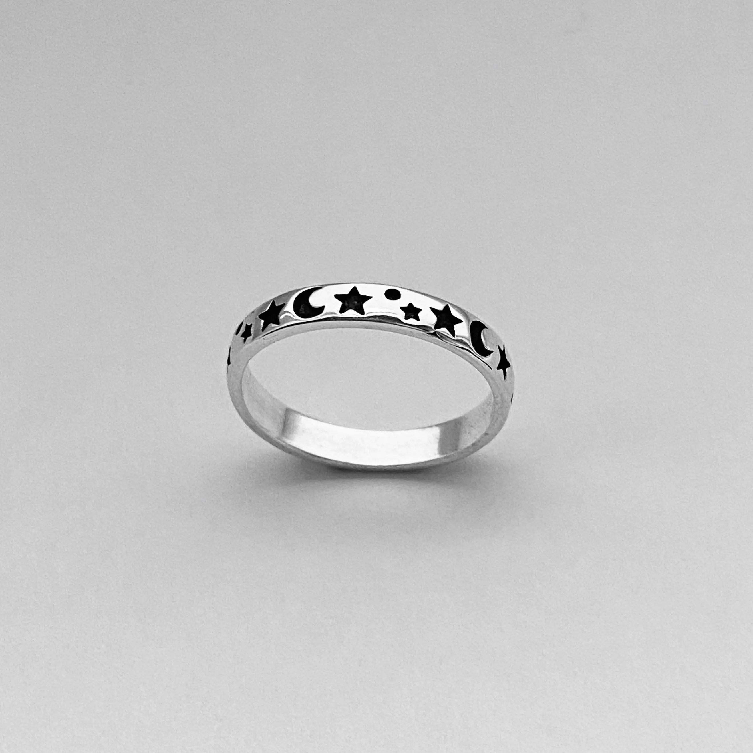 Sterling Silver 3MM Moon and Star Band, Silver Ring, Stackable Ring, Wedding Ring