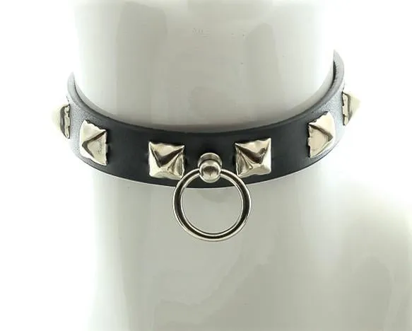 Studded O Ring Choker