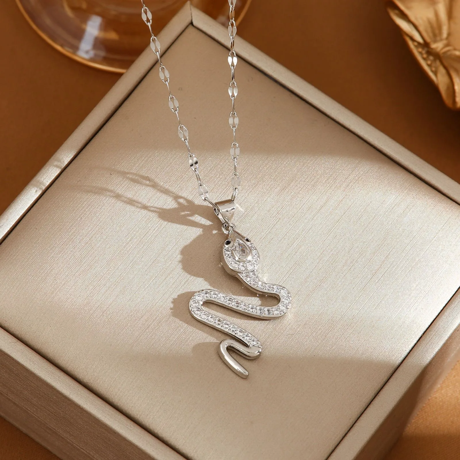 Stylish Titanium Steel Zodiac Snake Necklace – Animal-Inspired Water Wave Chain Jewelry for Women