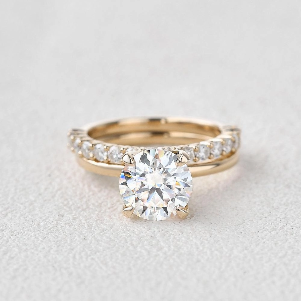 Classic Layer Crisp Edge 2.0ct Round Cut Moissanite Solitaire Gold Ring Set 2pcs