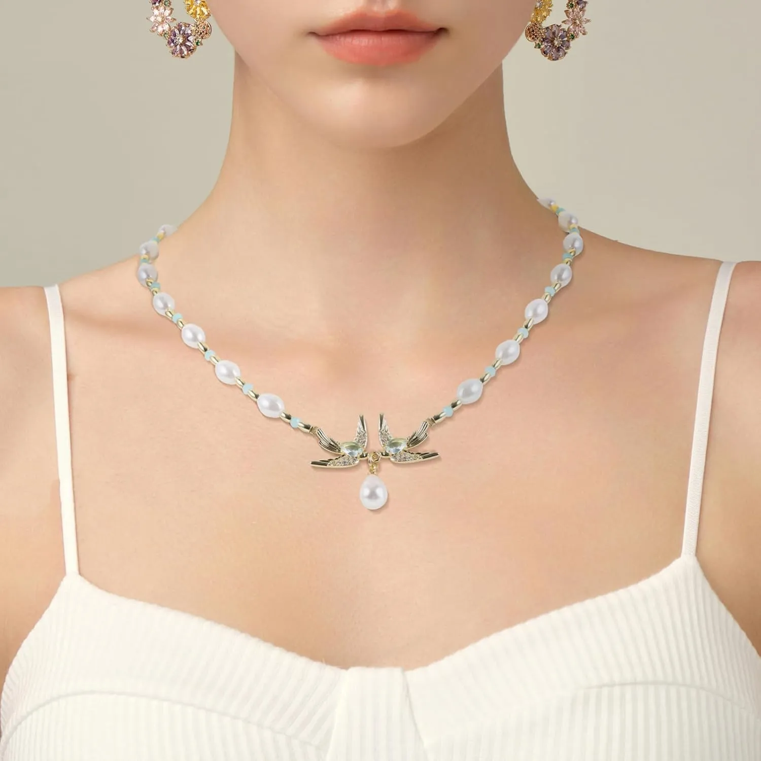 Swallow Pendant Necklace with Zircon Necklace for Women Lightweight Minimalist Design for Parties Dating