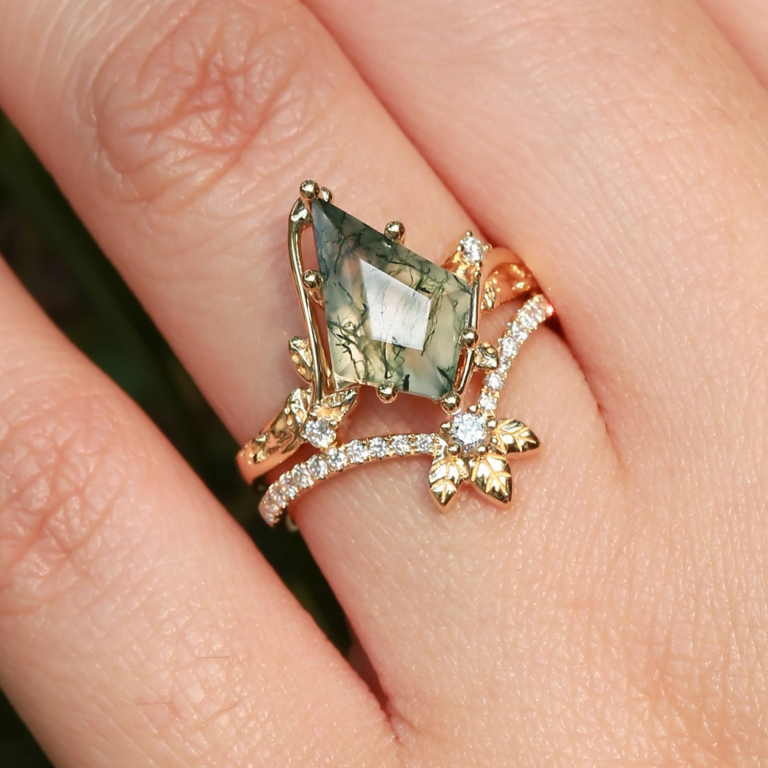 Unique Design Unique Moss Agate Three Leaves Engagement Ring Set 2pcs - Ella