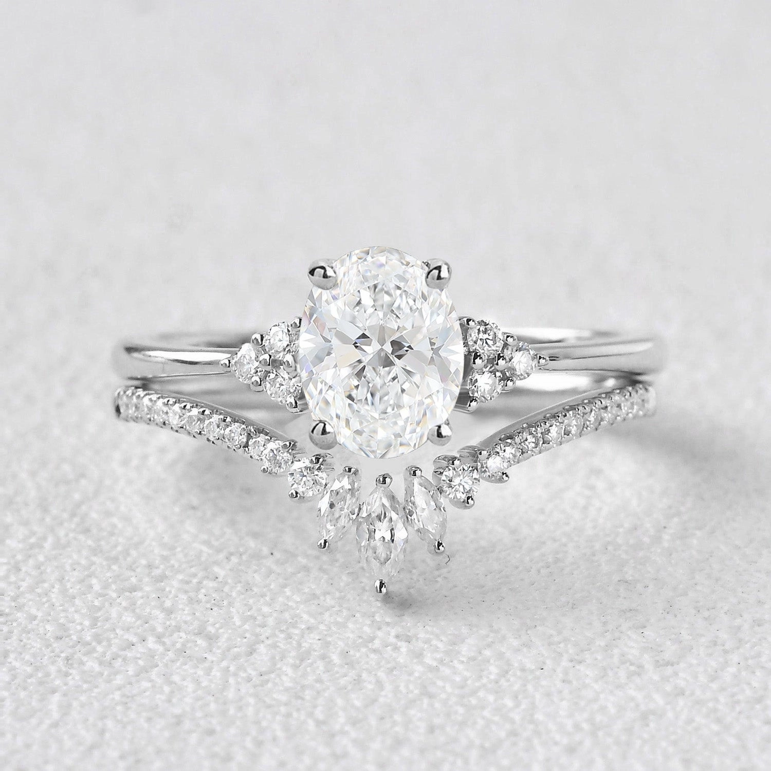 Ethereal Detail Smooth Fit 1.0-2.0ct Lab Grown Diamond Engagement Ring Set 2pcs