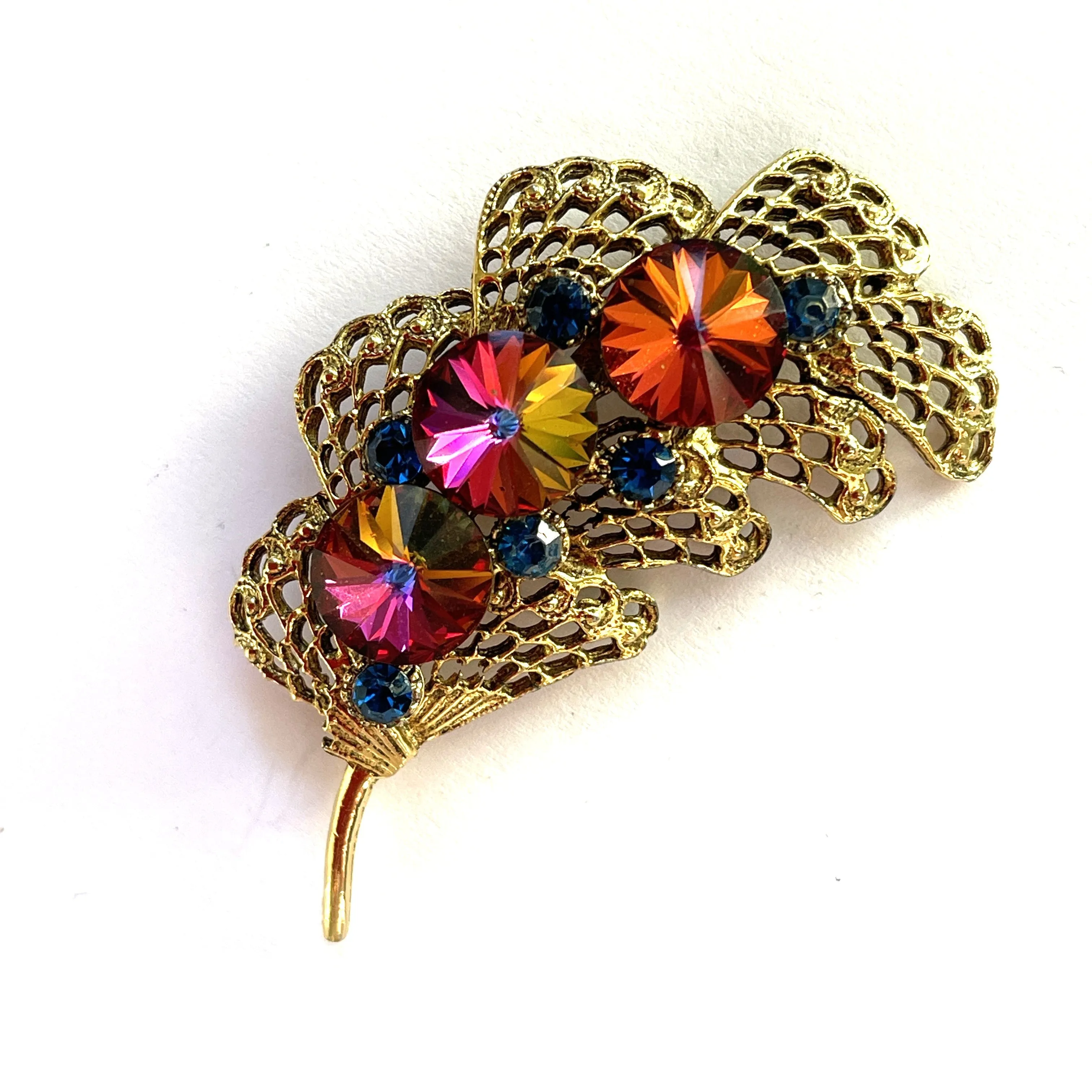 Translucent Rivoli Rhinestone Vintage Brooch