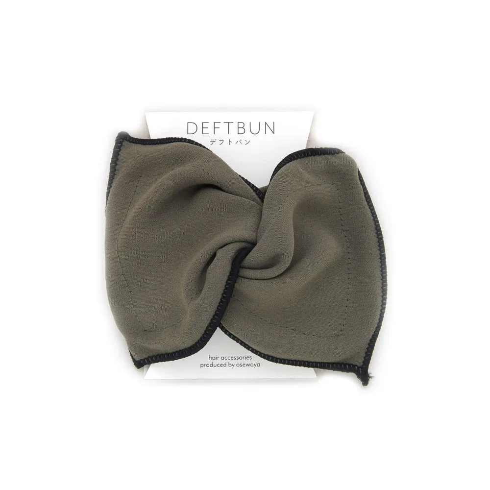 Trimmed Deft Bun