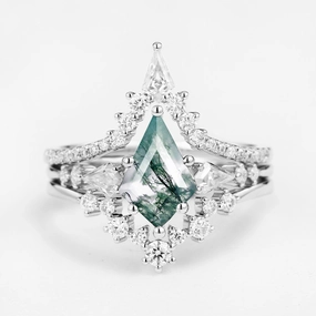 Twin Flames - Kite Cut Moss Agate Engagement Ring Set 3pcs - Tyler Valentine Token Luminous Highlight