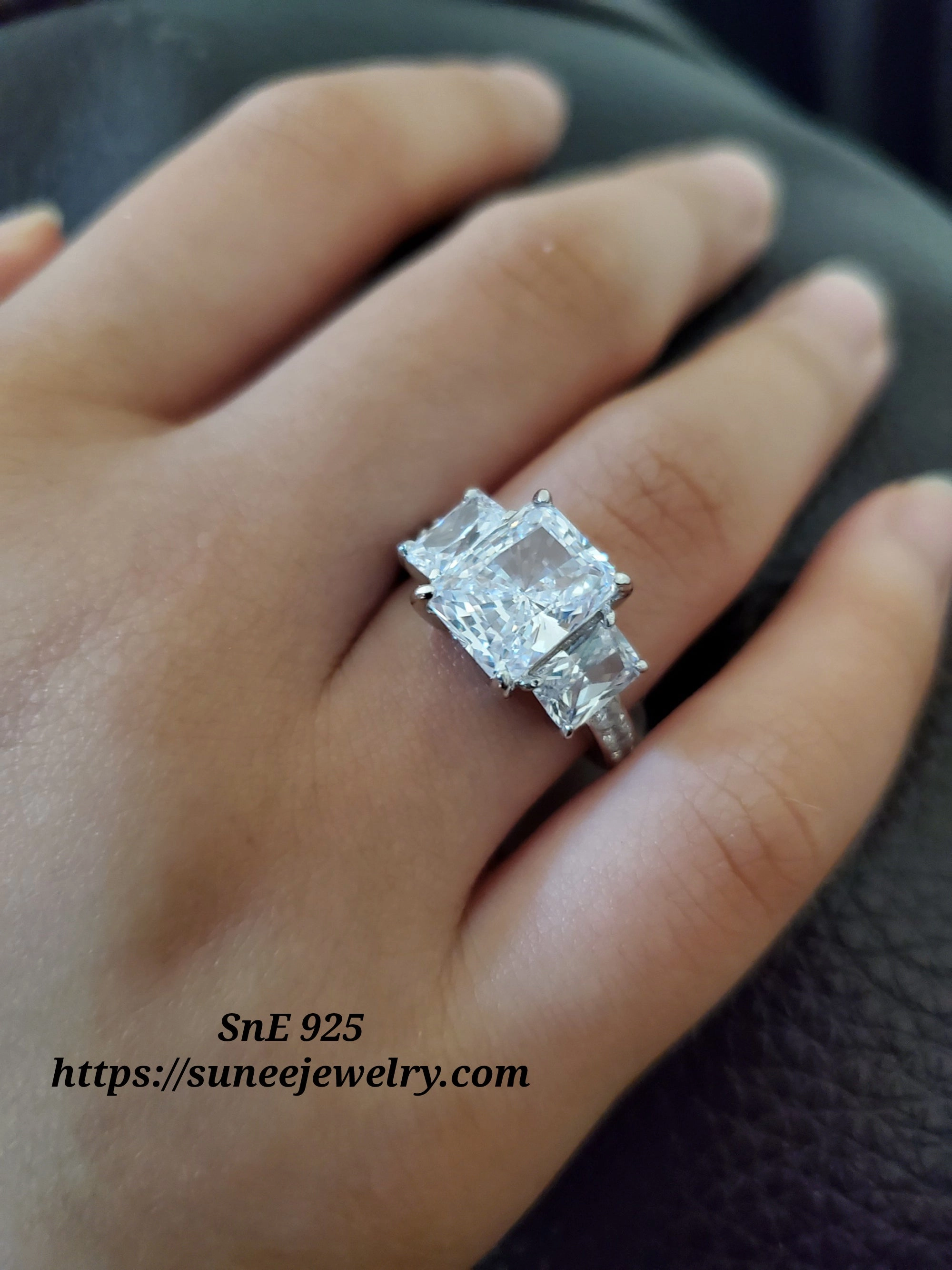 Anniversary Jewelry 5.51 Total Carat Weight Radiant Cut Wedding Engagement Ring Diamond Simulated 925 Sterling Silver Anniversary Ring SKU:00220