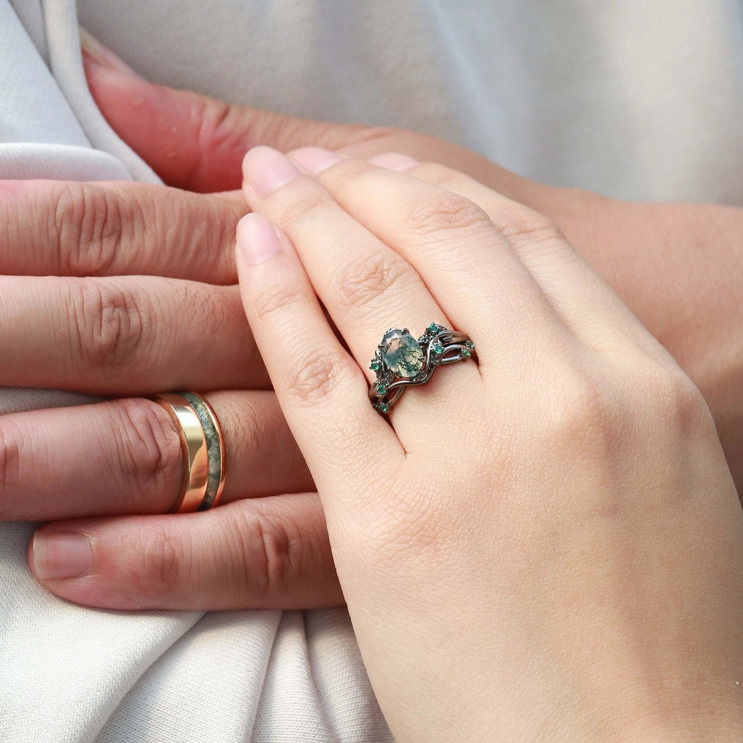 Nature Inspired - Black Gold Moss Agate Oval Cut Couple Ring Set 3pcs - Mossy Shining Design