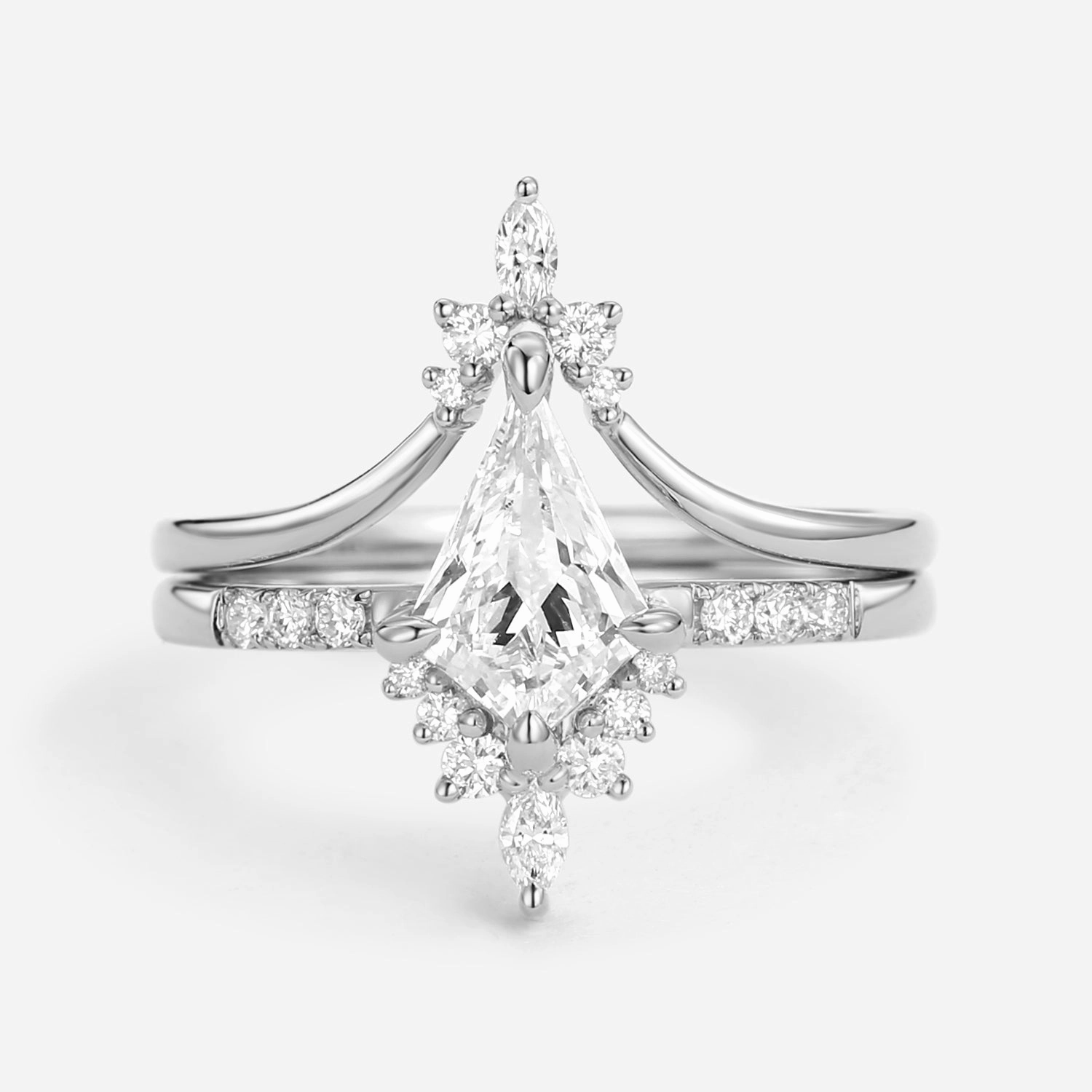 Uniqueness Moissanite Curved Engagement Ring Set 2pcs - Starla Balanced Feature Camera Glow