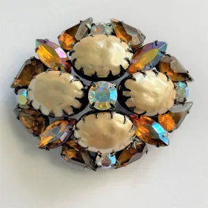 Unsigned Regency New York Vintage Brooch