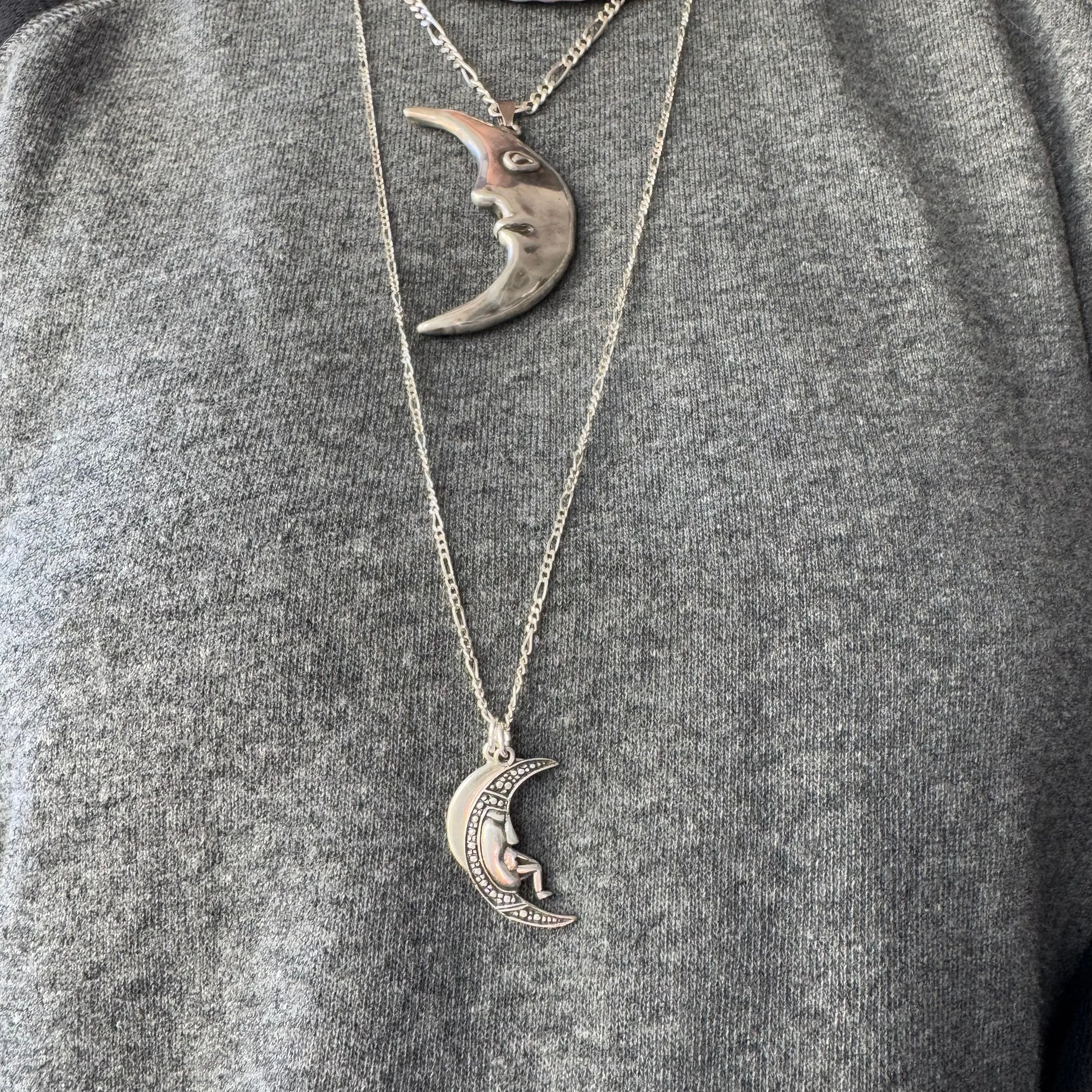 V I N T A G E // three to one / sterling silver long dainty three-to-one figaro chain necklace / 30", 4.5g