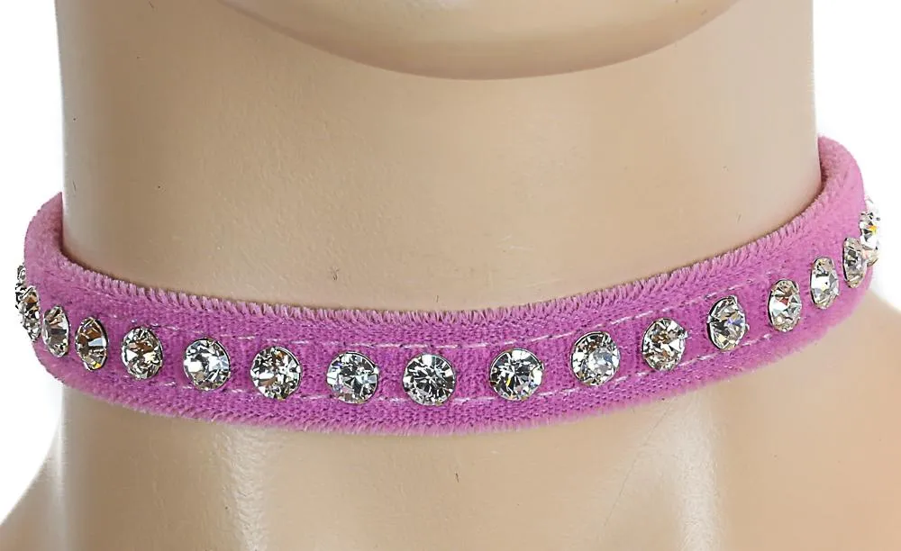 Velvet Choker With One Row Rhinestones