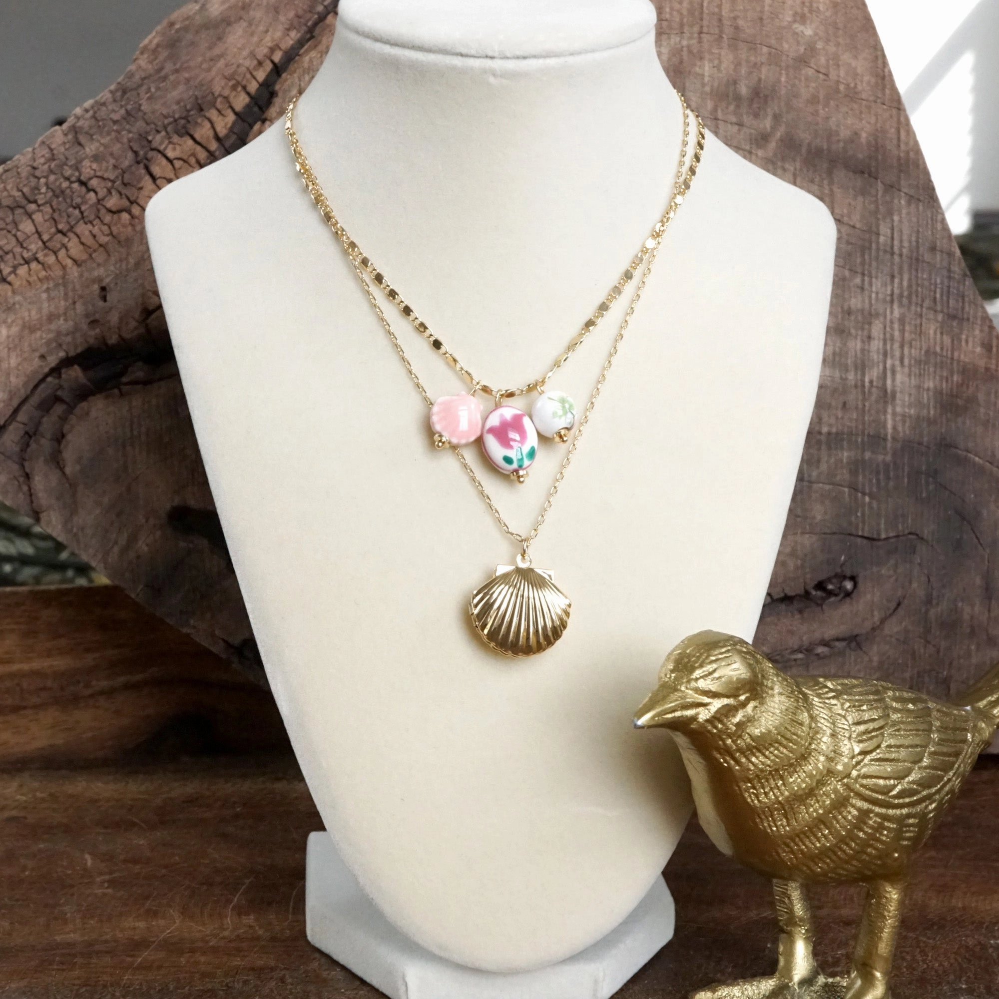 Modern Man Ideal Adornment Multi-Charm Chinoiserie & Shell Locket Layered Necklace ?C Pink & Gold