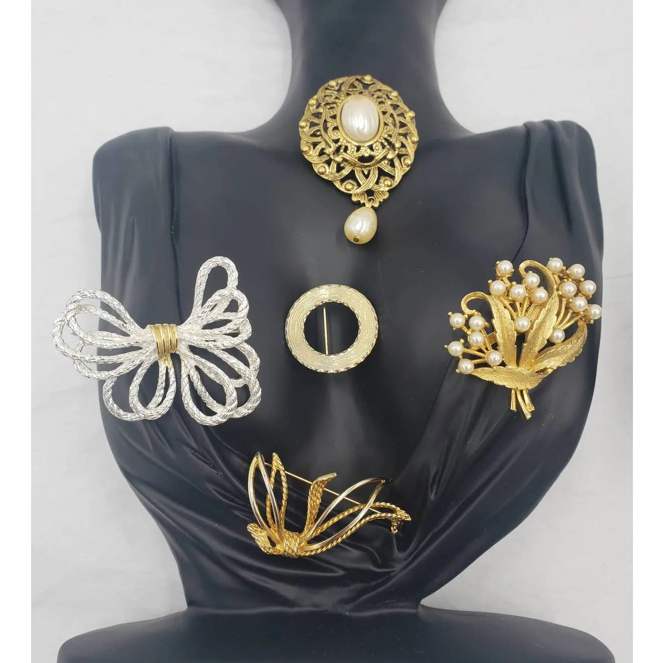 Vintage Brooch Lot Faux Pearl Pendant, AJC Ring, Leaf, Circle, Calla Lily Flower