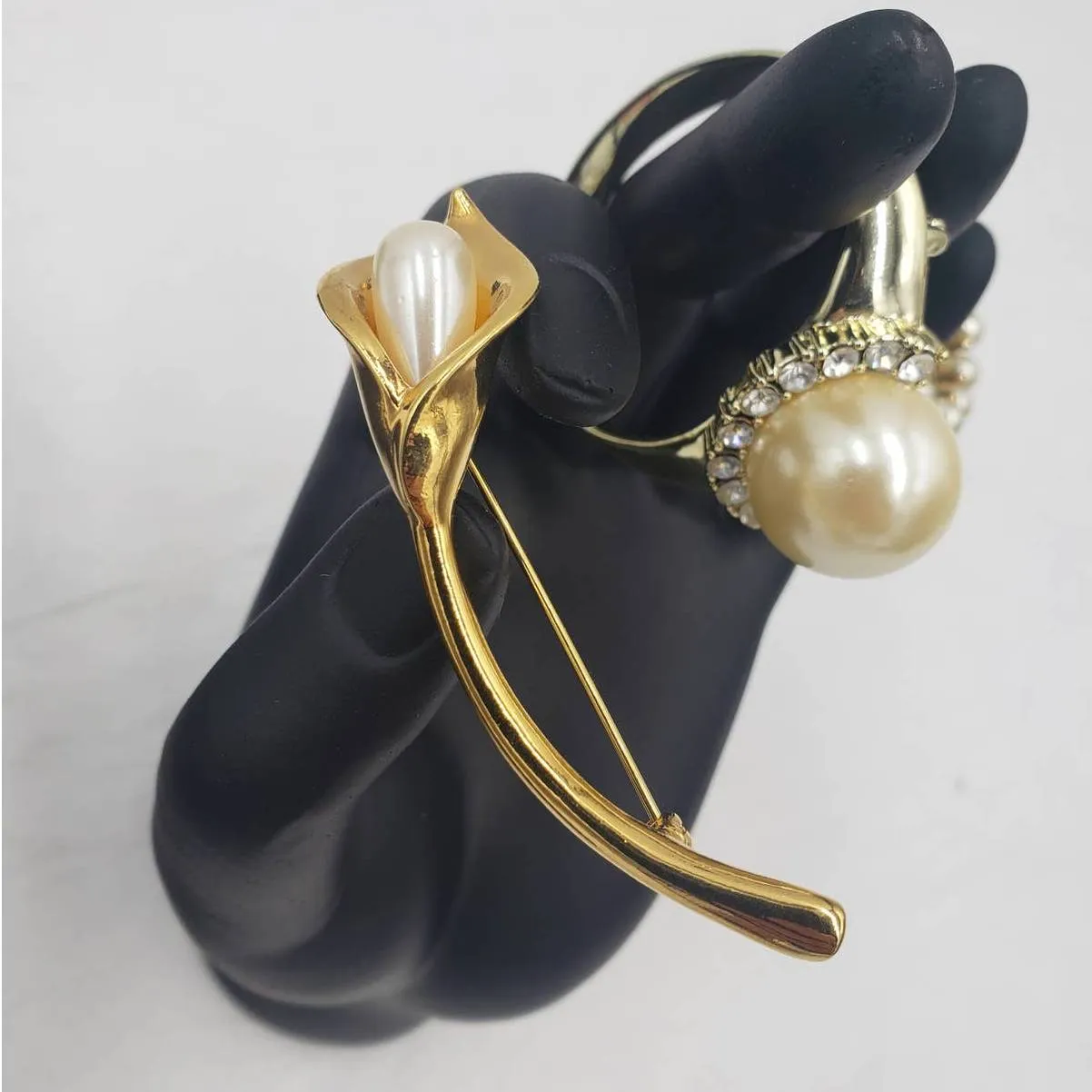 Vintage Brooch Lot Faux Pearl Pendant, AJC Ring, Leaf, Circle, Calla Lily Flower