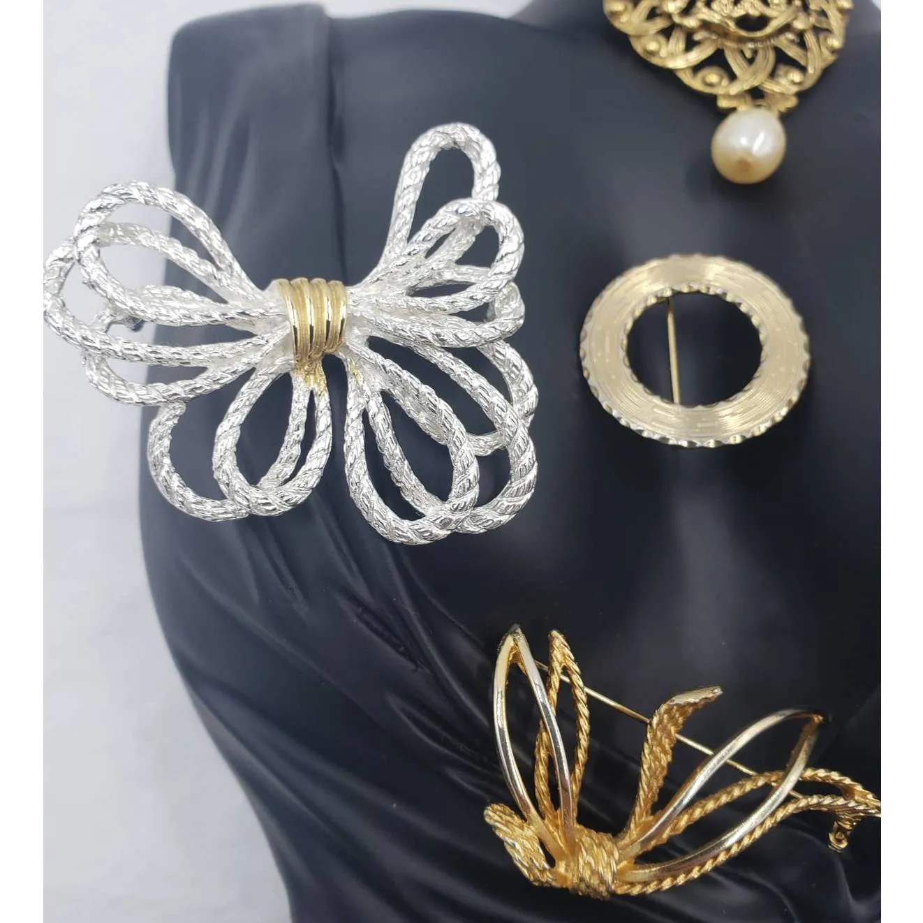 Vintage Brooch Lot Faux Pearl Pendant, AJC Ring, Leaf, Circle, Calla Lily Flower