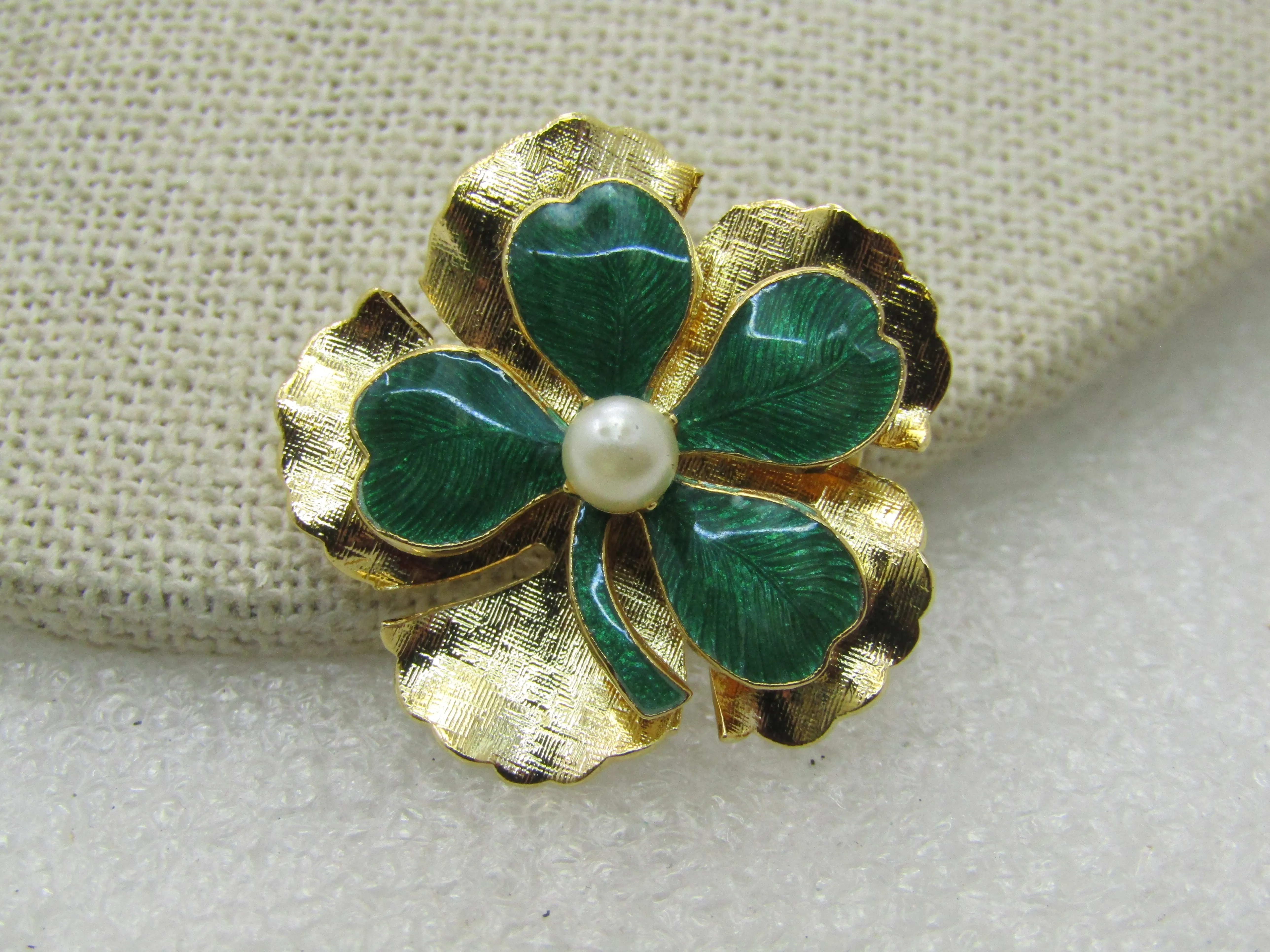 Vintage Enameled Four-Leaf Clover Brooch, Faux Pearl, 1-1/8", Gold tone