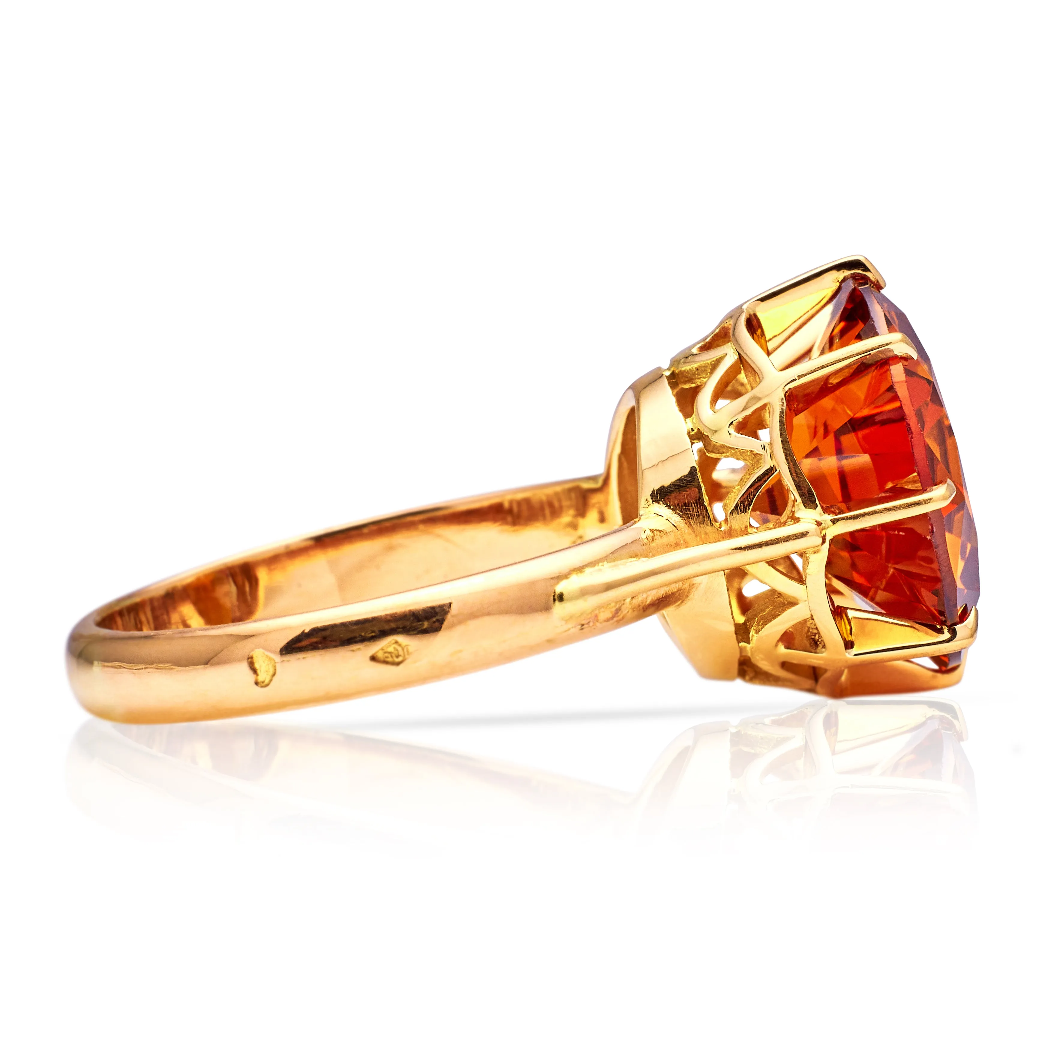 Vintage, French, 5.65ct citrine cocktail ring, 18ct yellow gold