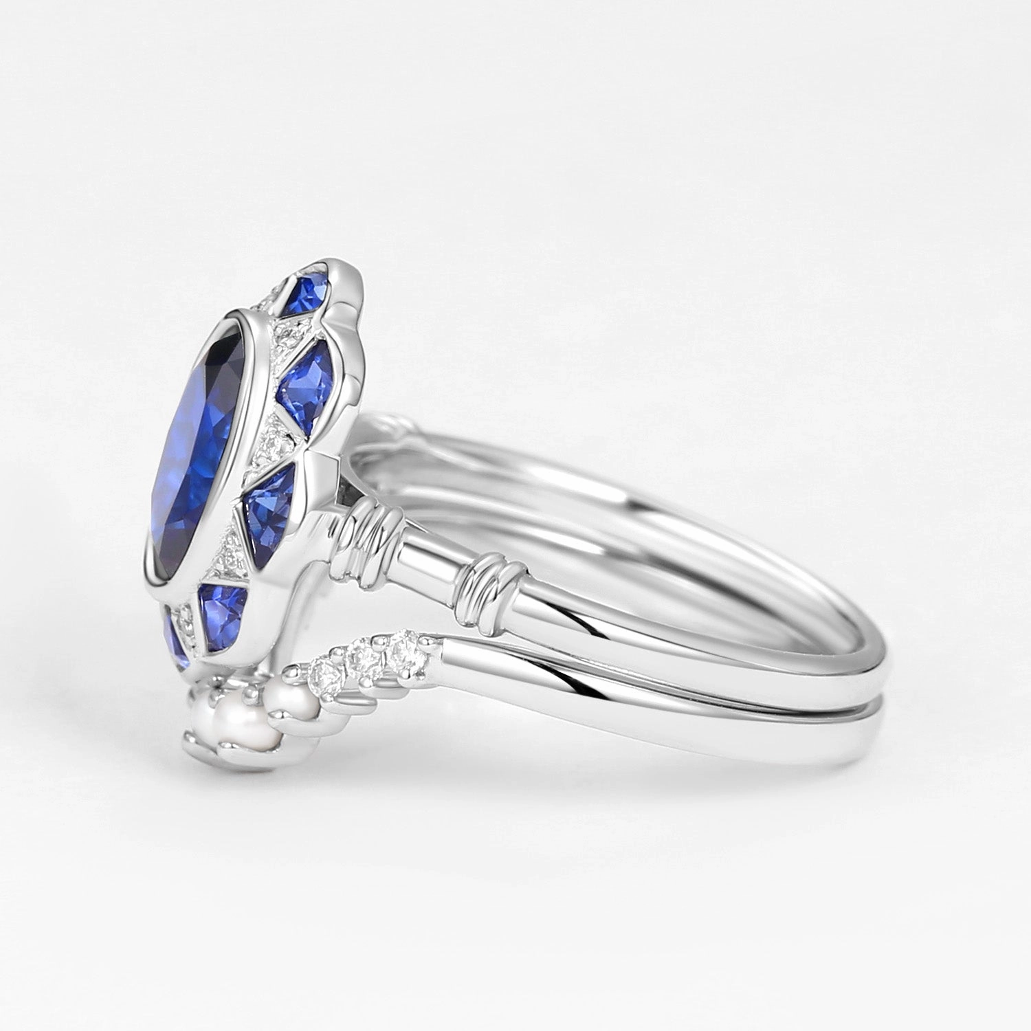Vintage Lab Sapphire Oval Cut White Gold Ring Sets 2PCS Trend Look Vibrant Jewelry Shine Finish