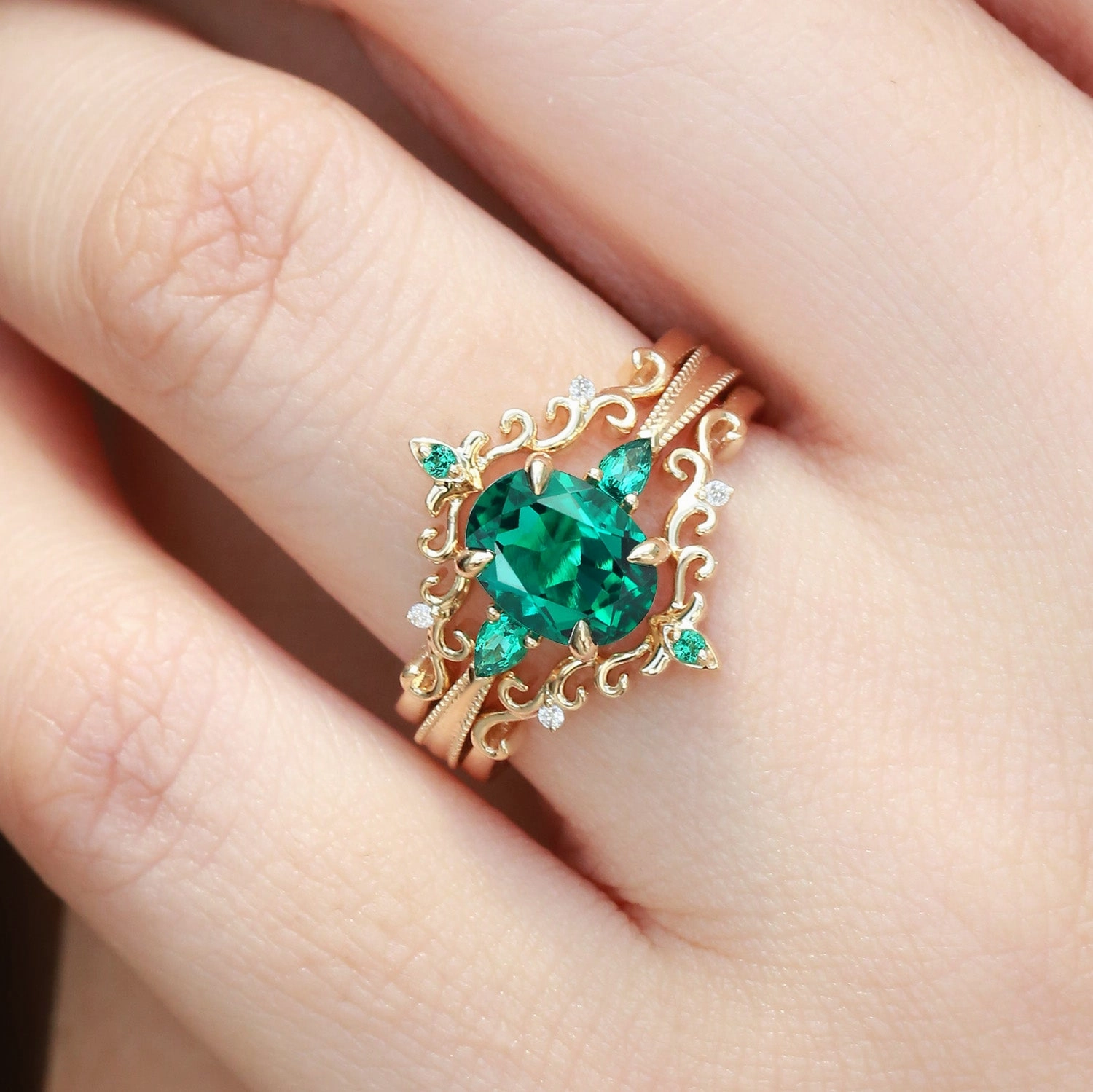 Wedding Ensemble Petite Accent Vintage Oval Cut Lab Emerald Engagement Ring Sets 3pcs - Foliate