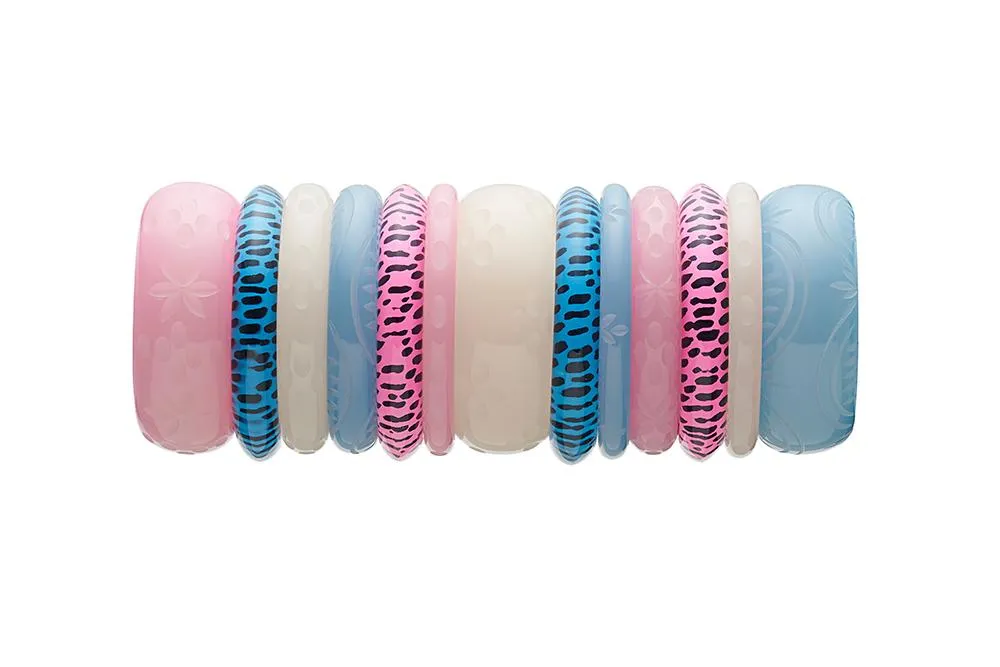 Wide Frosty Fakelite Duchess Bangle