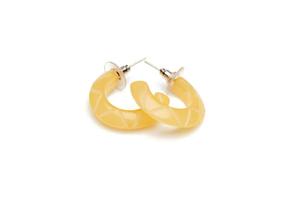 Wide Sherbet Fakelite Bangle