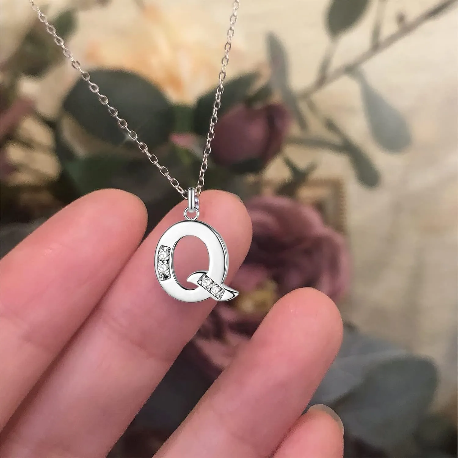 Women 26 Letter Pendant Necklaces Alphabet Initial Clavicle Chain Dainty Cubic Zirconia Promise Necklaces