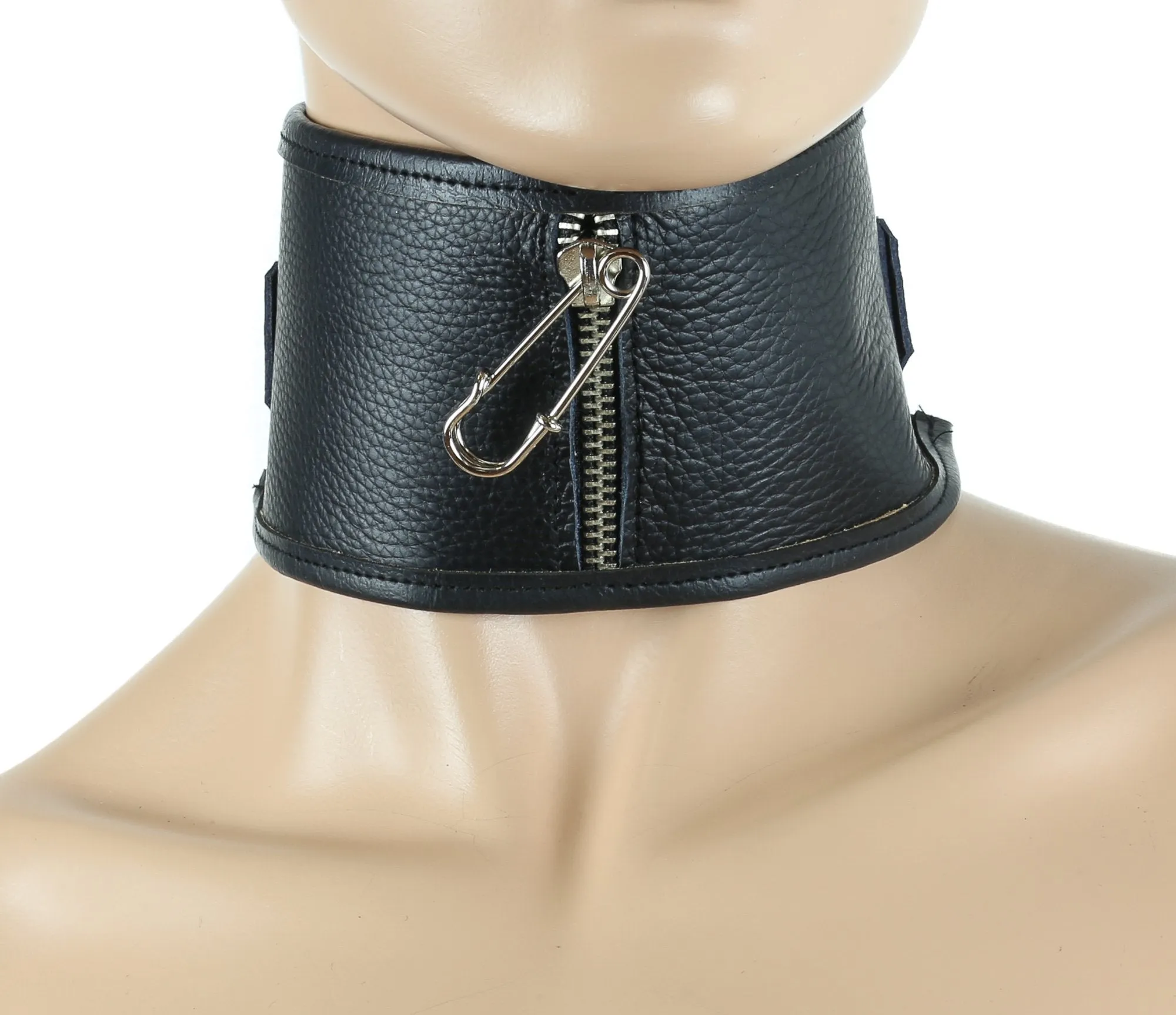 Zipper Money Collar With Safety Pin