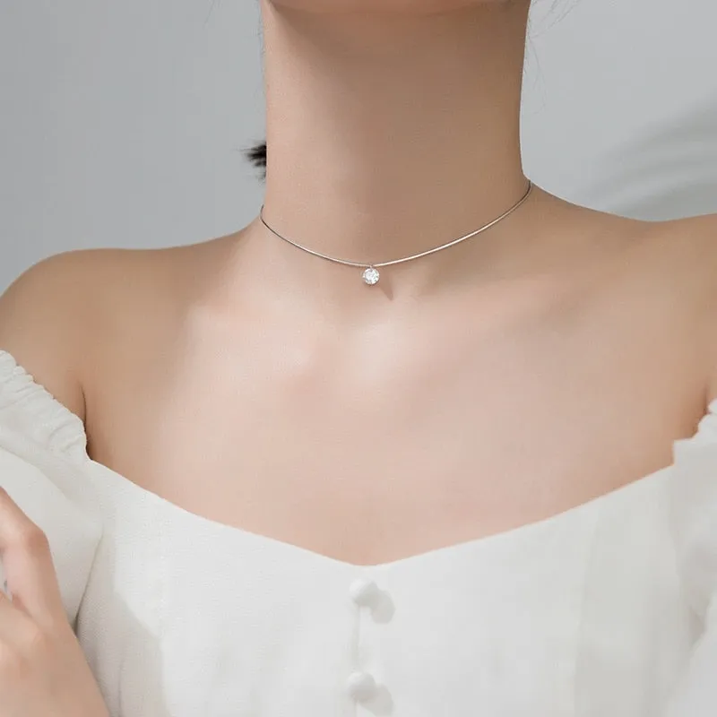 Zircon Round Pendant Necklace